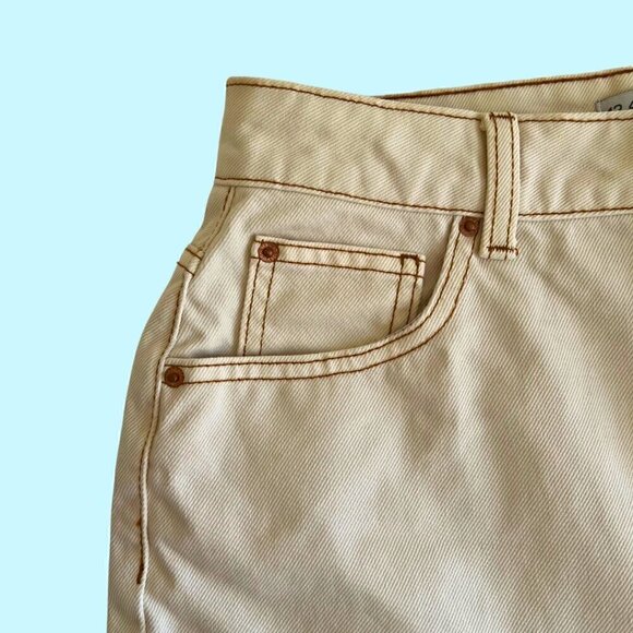 Boyfriend Style Ivory Jean Midi Shorts - Picture 2 of 6